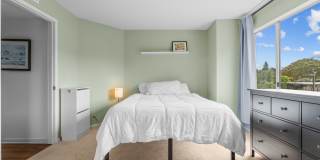 308 River Street Gallery 14