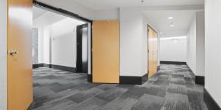 923 Peachtree Street NE Gallery 22