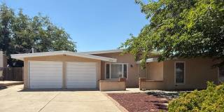 Charming 3 bedroom in NE Albuquerque. Osuna/San Pedro area near San Mateo. Refrigerated Air! 2 Car Garage Charming 3 bedroom in NE Albuquerque. Osuna/San Pedro area near San Mateo. Refrigerated Air! 2 Car Garage Gallery 1