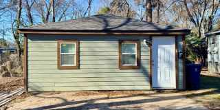 Discover 1501 ½ Clover Street! Gallery 1