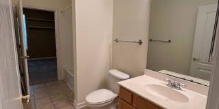 8601 Beach Boulevard Gallery 7