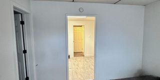 Quaint 2 Bedroom Single Family Home in York Gallery 11