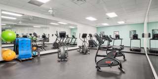 University Ridge Apartments Gallery 26