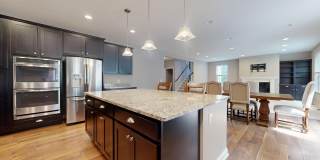 5585 Orchard Cv Gallery 1