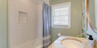 3221 Sunset Drive Gallery 37