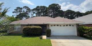 Indian Woods Home with a Cozy Fireplace & Stainless Steel Appliances! Gallery 1