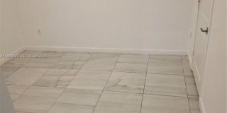 600 NE 4th Ter Gallery 19