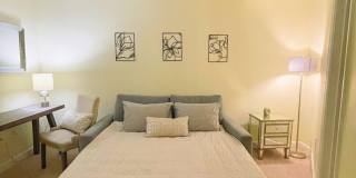 718 Trade Street Gallery 10
