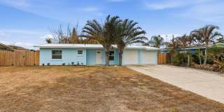 1612 NE South Street Gallery 1