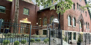 706 West Pennway Street Gallery 1