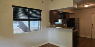 Lovely 3/2 in a great location! Gallery 10