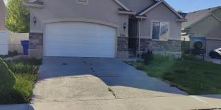 5 Bed 3 Bath House in Lehi For Rent! Gallery 1