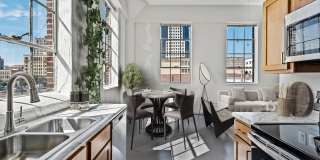 United Jewelers and Lee Hardware Apartments Gallery 11