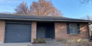 Duplex - Stunning 2 bedroom 2 bath Gallery 1