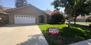 Gorgeous 4 Bedroom in NW Visalia! Gorgeous 4 Bedroom in NW Visalia! Gallery 1
