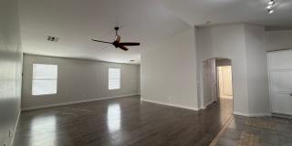 Spacious four bedroom for lease in Laveen Meadows! Gallery 11
