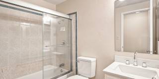 Beautifully Updated 4 Bed 2 Bath Home Gallery 21
