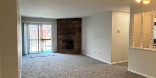 935 West Glen Park Avenue - 204 Gallery 1