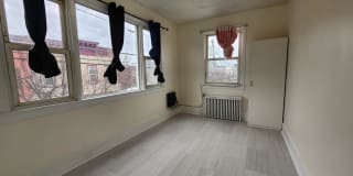 6109 Jackson Street - 2F Gallery 1