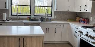 501 Monmouth Place Gallery 4