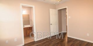 505 N. Chicago Avenue Gallery 11