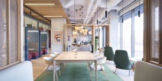 1260 Boylston Street Gallery 7