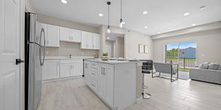 1701 Forest Knoll Dr NE Gallery 60