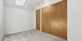 419 Denniston St Gallery 8