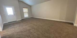3719 Oakridge Avenue Gallery 3