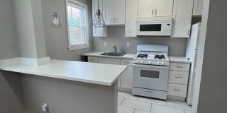 1104 MERIDENE DR #1 Gallery 1