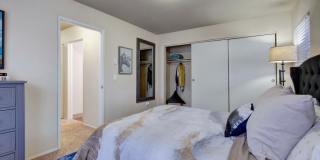 On the Green at Harbour Pointe Gallery 23