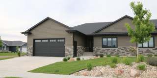 2701 W Oak Hill Dr Gallery 1