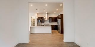 Modern 4BR Avance Home:Gated, Resort Pool, Gym & Quick Downtown Access Gallery 33