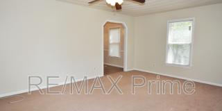 1128 Hazel Avenue Gallery 17