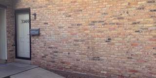 3200 Villa Place Gallery 2