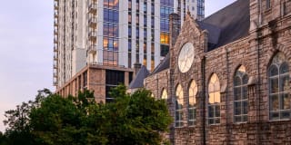 The Hadley Gallery 40