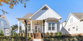 4072 Biltmore Avenue Gallery 1