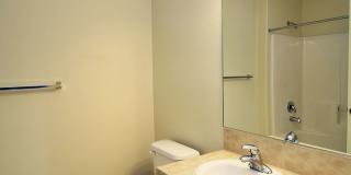 Tanasbourne: Spacious 2 Bed 1 Bath Condo at Arbor Crossings Gallery 19
