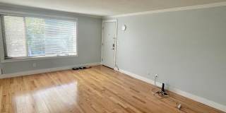 Wallingford 2-Bed Condo with Garage! Gallery 4