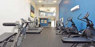 District at Hamilton Place Apartments Gallery 27