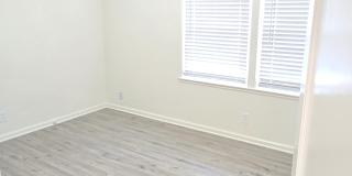 748 E Cornell Ave Gallery 1