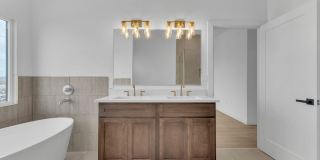 2bed/2.5bath Modern Townhomes! Gallery 170