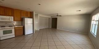 4039 Hollis Street Gallery 7