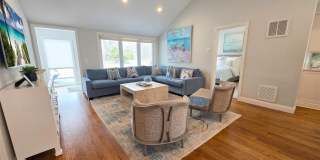 13 Beachland Avenue Gallery 23