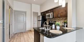 The Edge at Midtown Gallery 4