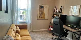 5689 Mentmore Dr Gallery 3