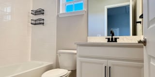 Heritage Oaks gated community 3/2.5/2 Townhome Gallery 54