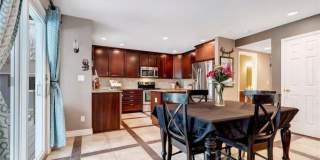 Gorgeous home in Littleton! Gallery 7