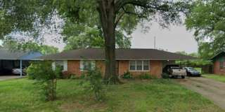 2003 North Big Bend Dr 2003 North Big Bend Dr Gallery 1
