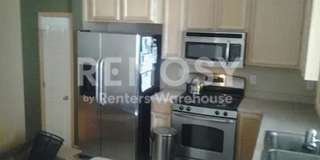 2BD/1.5BA Townhome in Savage Available Now! Gallery 1